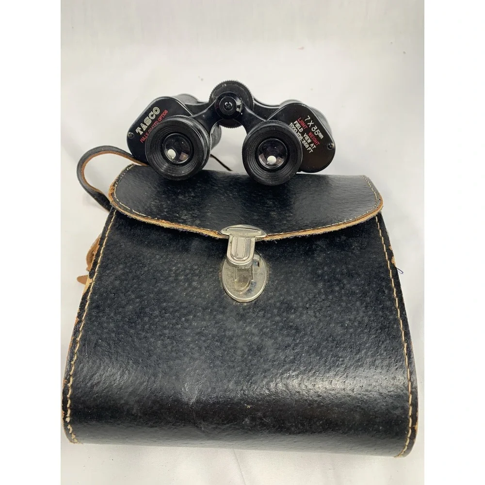 Vintage TASCO Made in Japan Binoculars No 237007 7X35mm with case